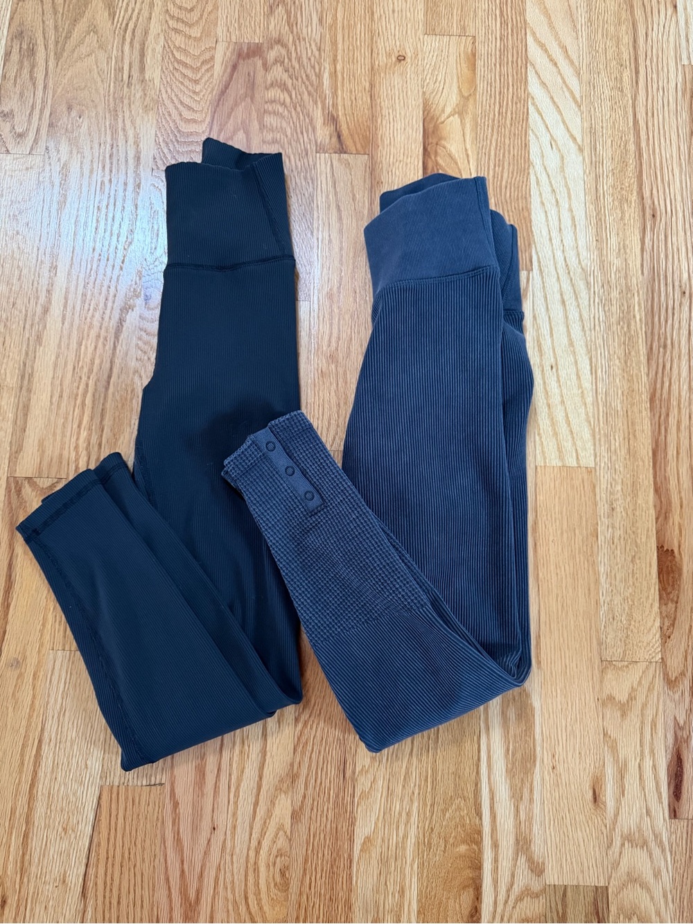 Womens  2 Leggings 1 Ribbed both Black